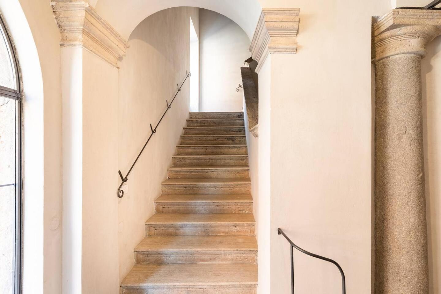Residenza Torre Vecchiarelli - 4 Roma